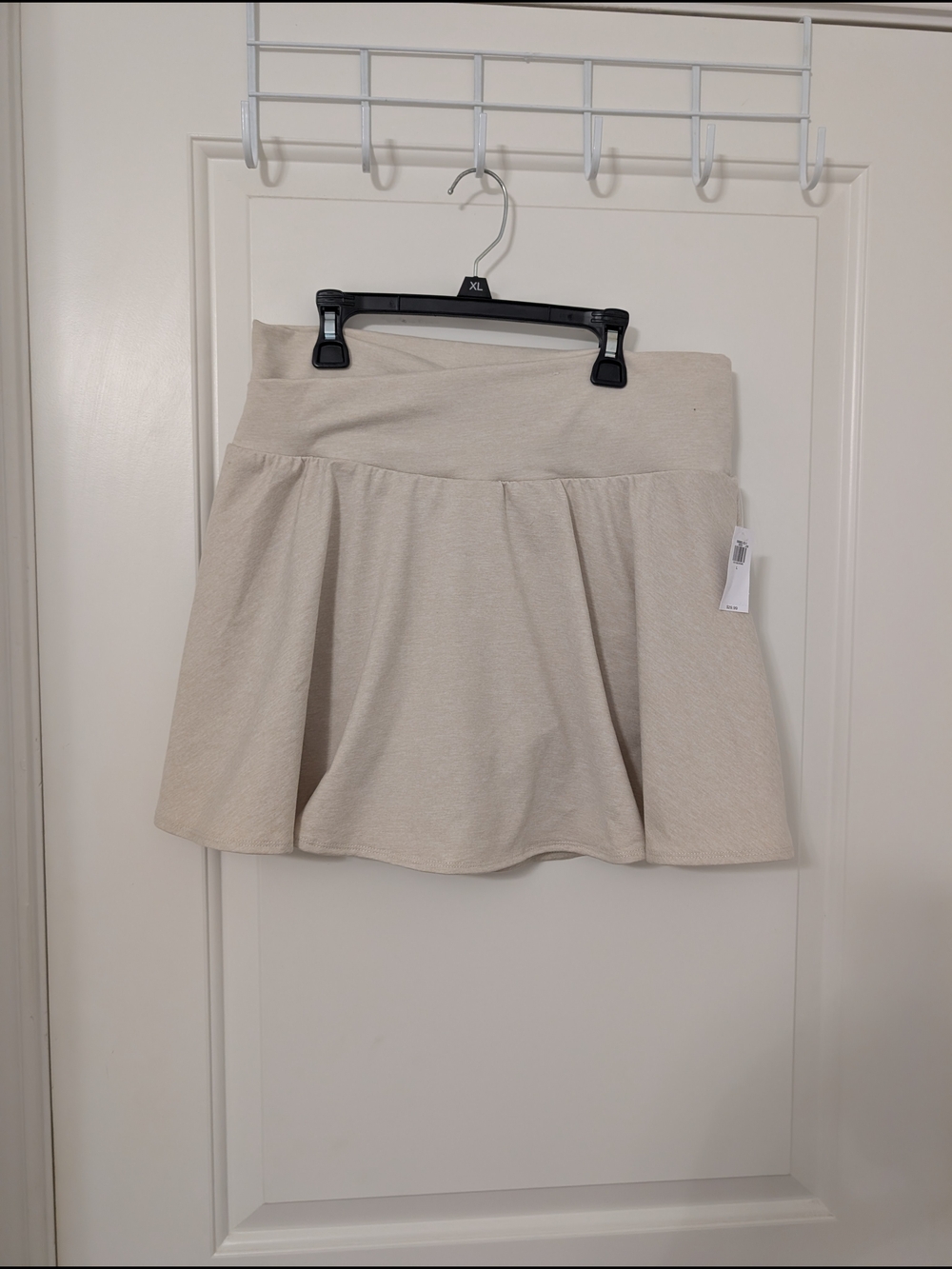NWT Old Navy Cloudcomfy Extra High‎ Rise Cream Skort Size Large
